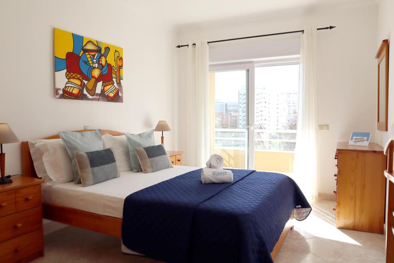 Rocha Beach Flat By Algest ปอร์ติเมา ภายนอก รูปภาพ